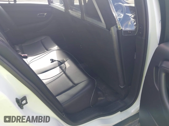 2015 Ford Police Interceptor with VIN 1FAHP2MK5FG192348, listed as a IAAI auction lot 42660776 with 88,682 mi miles and . Bid and sale history available at DreamBid. Image 8.