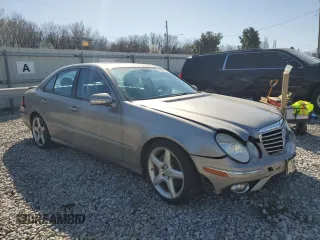 2009 Mercedes-Benz E-Class Luxury 3.5L with VIN WDBUF56X39B395793, listed as a Copart auction lot 48637085 with 96,874 mi miles and Salvage Title. Bid and sale history available at carsss.com. Image 4.