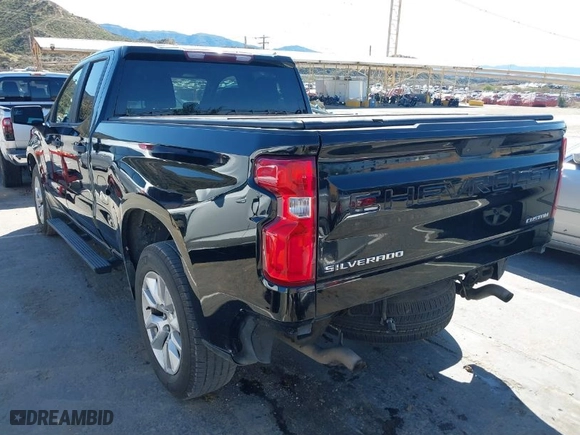2019 Chevrolet Silverado 1500 Custom with VIN 1GCRWBEF3KZ315419, listed as a IAAI auction lot 41808172 with 162,848 mi miles. Bid and sale history available at carsss.com. Image 3.