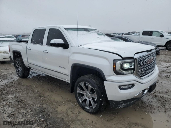 2018 GMC Sierra 1500 Denali with VIN 3GTU2PEJ4JG109628, listed as a Copart auction lot 46085925 with 99,575 mi miles and Salvage Title. Bid and sale history available at carsss.com. Image 4.