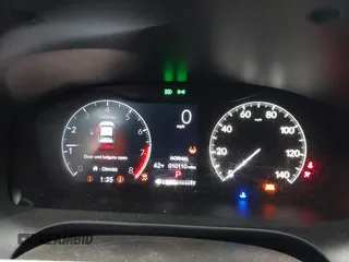 2024 Honda HR-V Sport z VIN 3CZRZ2H57RM748712, wystawiony jako IAAI lot #42113328 z przebiegiem 10 110 mil mil oraz . Historia ofert i sprzedaży dostępna na DreamBid. Obrazek 7.