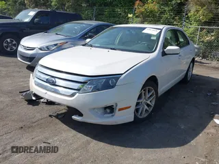 2010 Ford Fusion SEL with VIN 3FAHP0JG6AR414255, listed as a IAAI auction lot 42074036 with 184,896 mi miles. Bid and sale history available at carsss.com. Image 2.
