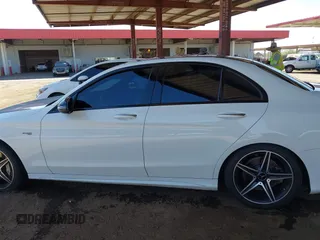 2017 Mercedes-Benz C 43 AMG с VIN 55SWF6EB6HU187598, выставлен на аукционе IAAI как лот 42539960 с пробегом 92 732 миль миль и . История ставок и продаж доступна на DreamBid. Изображение 15.