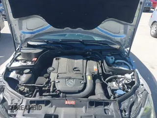 2013 Mercedes-Benz C-Class C 250 Sport with VIN WDDGF4HB4DR267627, listed as a IAAI auction lot 42088754 with 137,427 mi miles. Bid and sale history available at carsss.com. Image 10.