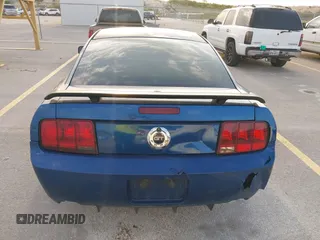 2007 Ford Mustang GT Deluxe с VIN 1ZVHT82H575243065, выставлен на аукционе IAAI как лот 42467593 с пробегом 316 877 миль миль и . История ставок и продаж доступна на DreamBid. Изображение 16.
