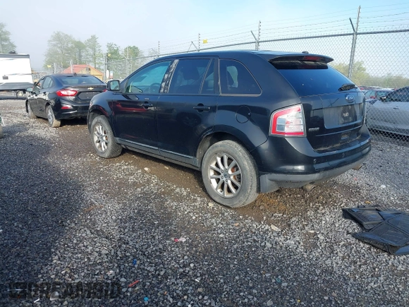2010 Ford Edge SEL with VIN 2FMDK3JC6ABA36325, listed as a IAAI auction lot 42158558 with 188,957 mi miles. Bid and sale history available at carsss.com. Image 3.