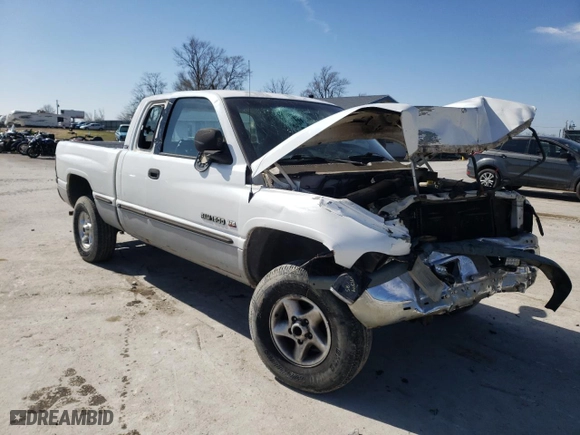 1999 Dodge Ram 1500 with VIN 3B7HF13Z1XG180936, listed as a Copart auction lot 50403303 with 254,619 mi miles and Non Repairable. Bid and sale history available at carsss.com. Image 4.
