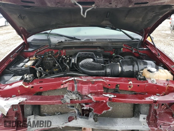 2001 Ford Expedition Eddie Bauer with VIN 1FMFU18LX1LB38238, listed as a Copart auction lot 49727045 with 174,183 mi miles and Salvage title. Bid and sale history available at DreamBid. Image 11.