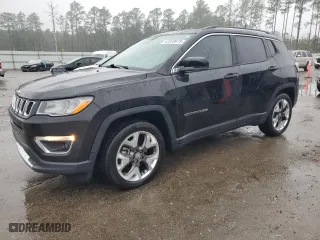 2019 Jeep Compass Limited with VIN 3C4NJCCBXKT843727, listed as a Copart auction lot 42649675 with 19,641 mi miles and Salvage Title. Bid and sale history available at carsss.com. Image 1.