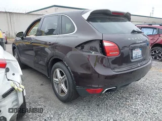 2014 Porsche Cayenne с VIN WP1AA2A23ELA96398, выставлен на аукционе IAAI как лот 42374715 с пробегом 76 734 миль миль и . История ставок и продаж доступна на DreamBid. Изображение 3.