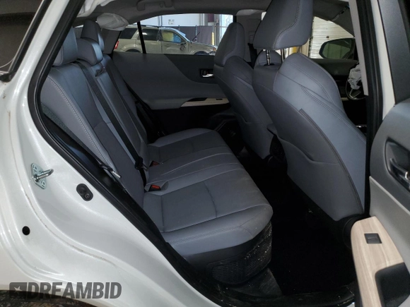 2022 Toyota Venza LE with VIN JTEAAAAH7NJ096721, listed as a Copart auction lot 53651335 with 31,820 mi miles and Salvage Title. Bid and sale history available at carsss.com. Image 10.