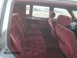 1993 Chrysler New Yorker z VIN 1C3XV66R3PD198654, wystawiony jako Copart lot #78900554 z przebiegiem 187 872 mil mil oraz Szkody całkowita. Historia ofert i sprzedaży dostępna na DreamBid. Obrazek 10.