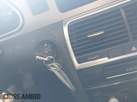 2015 Audi Q7 3.0T Premium with VIN WA1CGAFE8FD022759, listed as a IAAI auction lot 41396200 with 1 mi miles. Bid and sale history available at carsss.com. Image 11.