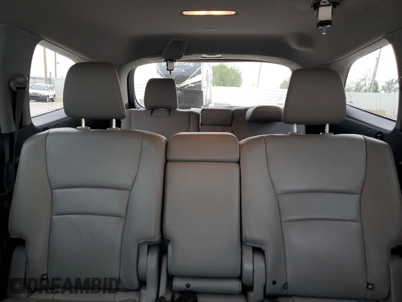 2017 Honda Pilot Touring z VIN 5FNYF6H92HB006855, wystawiony jako Copart lot #53650655 z przebiegiem 130 732 mil mil oraz Szkoda całkowita • Salvage title. Historia ofert i sprzedaży dostępna na DreamBid. Obrazek 10.