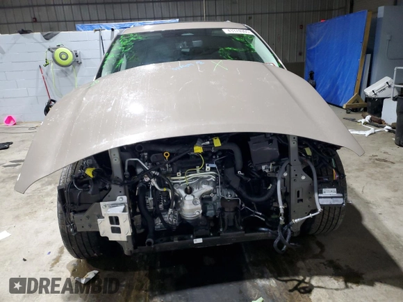 2024 Nissan Pathfinder Platinum with VIN 5N1DR3DK2RC229677, listed as a Copart auction lot 43374905 with 9,403 mi miles and Salvage title. Bid and sale history available at DreamBid. Image 5.