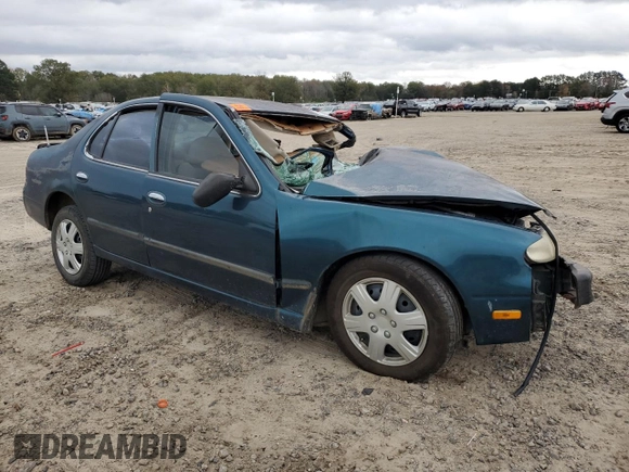 1997 Nissan Altima XE with VIN 1N4BU31D8VC201415, listed as a Copart auction lot 81154274 with 0 mi miles and Salvage Title. Bid and sale history available at carsss.com. Image 4.