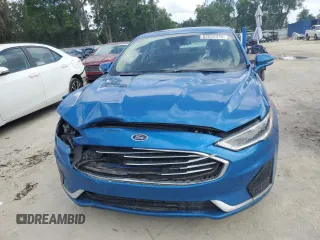2019 Ford Fusion SEL with VIN 3FA6P0MU6KR139156, listed as a Copart auction lot 52522375 with 148,247 mi miles and Non Repairable. Bid and sale history available at DreamBid. Image 5.