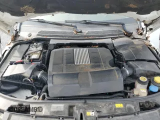 2016 Land Rover LR4 HSE with VIN SALAG2V67GA806049, listed as a Copart auction lot 62897555 with 117,841 mi miles and Salvage title. Bid and sale history available at DreamBid. Image 12.