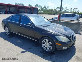 2009 Mercedes-Benz S-Class 5.5L V8 with VIN WDDNG86X19A249859, listed as a IAAI auction lot 42128781 with 136,156 mi miles. Bid and sale history available at carsss.com. Image 1.