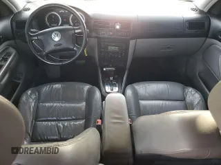 2004 Volkswagen Jetta GLS with VIN 3VWSE69M64M020143, listed as a Copart auction lot 52111795 with 175,088 mi miles and Salvage title. Bid and sale history available at DreamBid. Image 8.