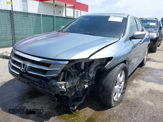 2010 Honda Accord Crosstour EX-L with VIN 5J6TF2H53AL002150, listed as a IAAI auction lot 42081371 with 217,457 mi miles. Bid and sale history available at carsss.com. Image 6.