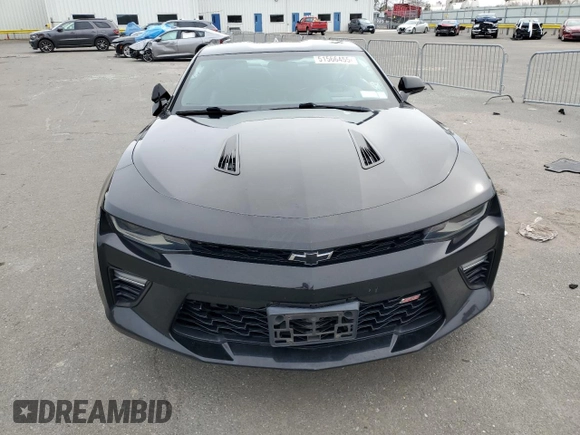 2018 Chevrolet Camaro 2SS z VIN 1G1FH1R72J0174042, wystawiony jako Copart lot #51566455 z przebiegiem 89 022 mil mil oraz Szkody całkowita. Historia ofert i sprzedaży dostępna na DreamBid. Obrazek 5.
