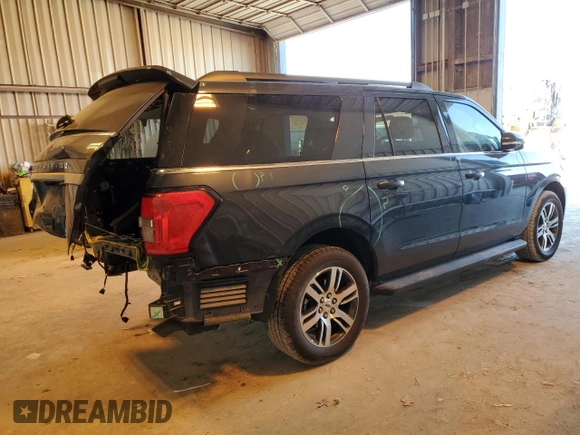 2024 Ford Expedition Max XLT with VIN 1FMJK1H80REA52884, listed as a Copart auction lot 42295015 with 17,469 mi miles and Salvage title. Bid and sale history available at DreamBid. Image 3.