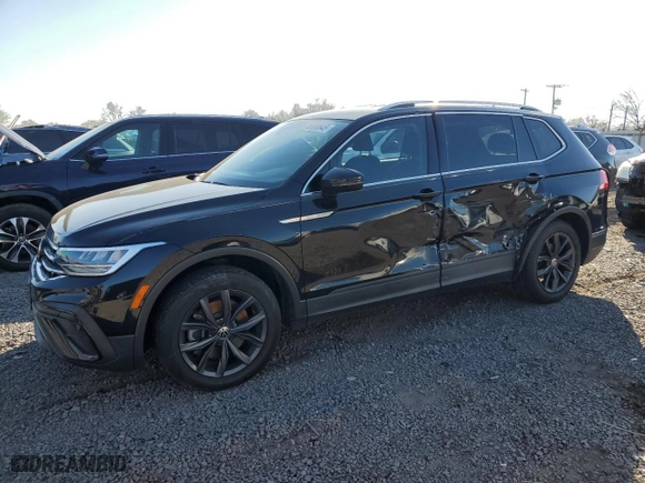 2022 Volkswagen Tiguan SE with VIN 3VV3B7AXXNM024999, listed as a Copart auction lot 48388645 with 54,472 mi miles and Salvage Title. Bid and sale history available at carsss.com. Image 1.