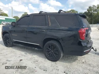2021 GMC Yukon SLT with VIN 1GKS1BKD1MR436086, listed as a Copart auction lot 68531164 with 29,620 mi miles and Salvage Title. Bid and sale history available at carsss.com. Image 2.