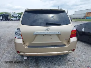 2010 Toyota Highlander Limited with VIN 5TDDK3EH7AS038559, listed as a IAAI auction lot 42296754 with 212,958 mi miles and . Bid and sale history available at DreamBid. Image 17.