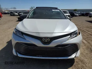 2018 Toyota Camry XSE with VIN 4T1BZ1HK7JU006782, listed as a Copart auction lot 55997765 with 96,999 mi miles and Clean title. Bid and sale history available at DreamBid. Image 5.