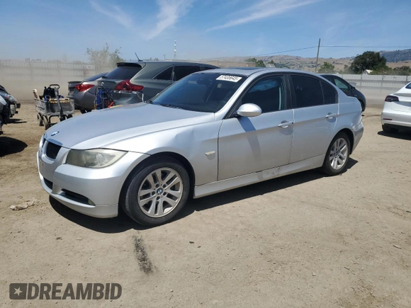 2007 BMW 3 Series 328i с VIN WBAVA33577KX73832, выставлен на аукционе Copart как лот 57435645 с пробегом 100 990 миль миль и Списание • Salvage title. История ставок и продаж доступна на DreamBid. Изображение 1.