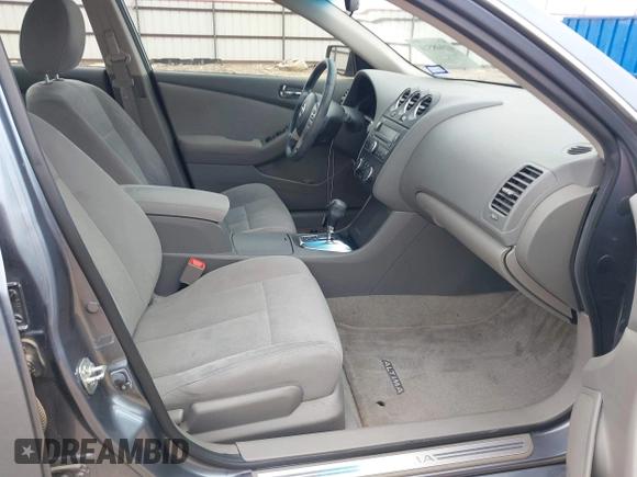 2012 Nissan Altima 2.5 S with VIN 1N4AL2AP1CN428921, listed as a IAAI auction lot 41948510 with 35,864 mi miles. Bid and sale history available at carsss.com. Image 5.