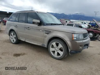 2011 Land Rover Range Rover Sport SC z VIN SALSH2E47BA293846, wystawiony jako Copart lot #49690155 z przebiegiem 199 835 mil mil oraz Tytuł czysty. Historia ofert i sprzedaży dostępna na DreamBid. Obrazek 4.