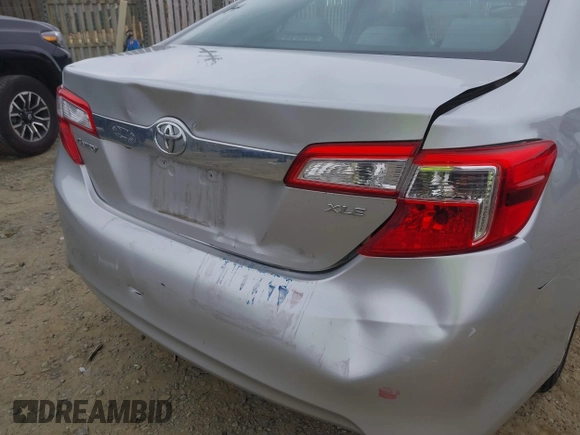 2014 Toyota Camry L with VIN 4T4BF1FK3ER417314, listed as a IAAI auction lot 41711172 with 117,246 mi miles. Bid and sale history available at carsss.com. Image 6.