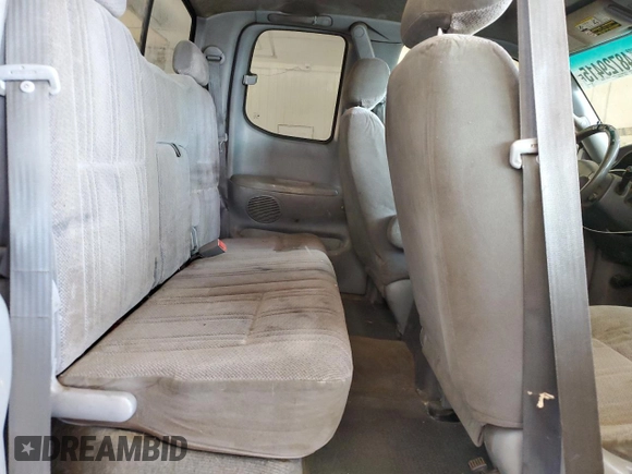 2000 Toyota Tundra SR5 with VIN 5TBBT4419YS049998, listed as a Copart auction lot 48729415 with 427,311 mi miles and Salvage Title. Bid and sale history available at DreamBid. Image 10.
