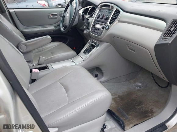 2007 Toyota Highlander w/3rd Row with VIN JTEEP21A570210717, listed as a IAAI auction lot 42089102 with 250,483 mi miles. Bid and sale history available at carsss.com. Image 5.