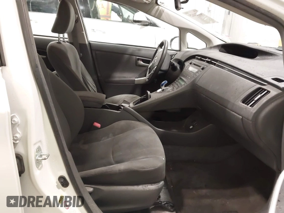 2011 Toyota Prius I with VIN JTDKN3DU3B0294912, listed as a IAAI auction lot 41824625 with 115,675 mi miles and . Bid and sale history available at DreamBid. Image 5.