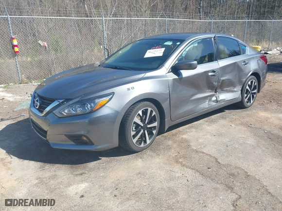 2018 Nissan Altima 2.5 S with VIN 1N4AL3APXJC220020, listed as a IAAI auction lot 41775238 with 114,490 mi miles. Bid and sale history available at carsss.com. Image 17.