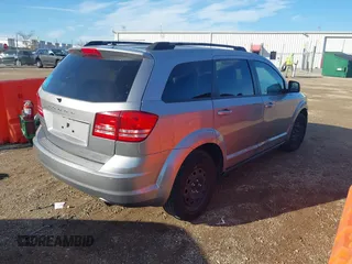 2018 Dodge Journey SE with VIN 3C4PDCAB8JT524456, listed as a IAAI auction lot 40798159 with 111,707 mi miles. Bid and sale history available at carsss.com. Image 4.