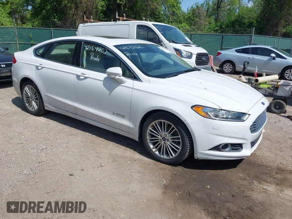 2013 Ford Fusion SE Hybrid with VIN 3FA6P0LU4DR337674, listed as a IAAI auction lot 42164262 with 150,902 mi miles and . Bid and sale history available at carsss.com. Image 1.