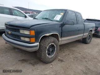 1998 Chevrolet C/K 1500 with VIN 2GCEK19RXW1139475, listed as a IAAI auction lot 41538722 with 361,165 mi miles. Bid and sale history available at carsss.com. Image 17.