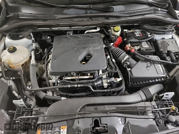 2020 Ford Escape SE z VIN 1FMCU9G66LUB14805, wystawiony jako IAAI lot #42388285 z przebiegiem 50 819 mil mil oraz . Historia ofert i sprzedaży dostępna na DreamBid. Obrazek 37.
