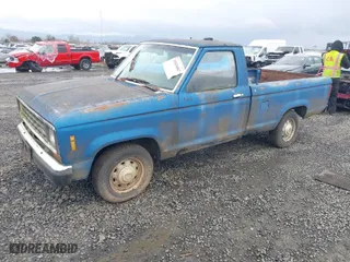 1985 Ford Ranger XLT with VIN 1FTCR10A8FUA34576, listed as a IAAI auction lot 41636807 with 54,785 mi miles. Bid and sale history available at carsss.com. Image 2.