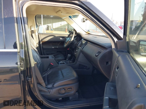 2015 Ford Flex SEL with VIN 2FMGK5C80FBA21957, listed as a IAAI auction lot 41845270 with 187,799 mi miles. Bid and sale history available at carsss.com. Image 5.