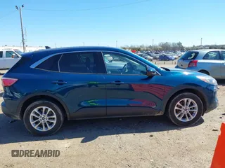 2020 Ford Escape SE z VIN 1FMCU9G64LUB00871, wystawiony jako IAAI lot #41763376 z przebiegiem 89 711 mil mil oraz . Historia ofert i sprzedaży dostępna na DreamBid. Obrazek 13.