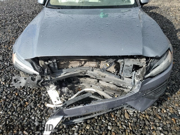 2019 Volvo S60 Momentum with VIN 7JRA22TK5KG015807, listed as a Copart auction lot 49497705 with 50,693 mi miles and Salvage Title. Bid and sale history available at carsss.com. Image 13.