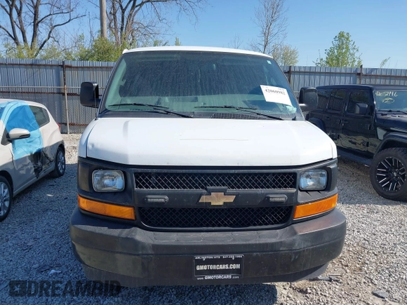 2017 Chevrolet Express Cargo Van with VIN 1GCWGAFF1H1289211, listed as a IAAI auction lot 42060982 with 81,529 mi miles. Bid and sale history available at carsss.com. Image 12.