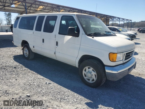 2003 Ford Econoline Passenger XL с VIN 1FBSS31L13HB49492, выставлен на аукционе Copart как лот 49438185 с пробегом 186 651 миль миль и Списание • Salvage title. История ставок и продаж доступна на DreamBid. Изображение 4.