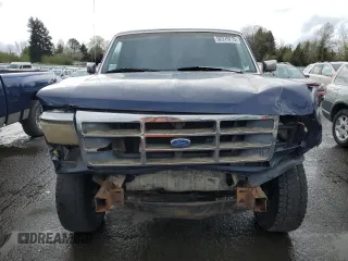 1994 Ford F-150 z VIN 1FTEF14NXRLA62582, wystawiony jako Copart lot #52379715 z przebiegiem 176 792 mil mil oraz Szkoda całkowita • Salvage title. Historia ofert i sprzedaży dostępna na DreamBid. Obrazek 5.